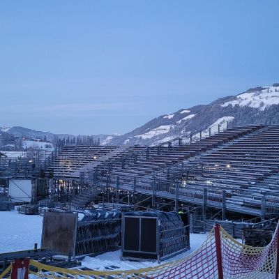 Schlamding, Kitzbuhel , Saalbaach Narciarstwo Alpejskie (Demo)